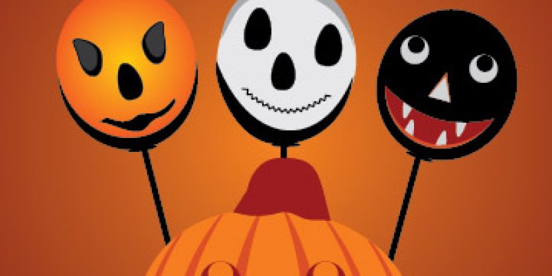 Happy halloween lettering and orange background with halloween ghost balloons, pampkin – free vector