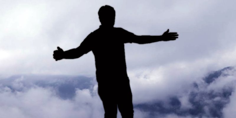 Man enjoy and feeling free in a beautiful nature – free photo