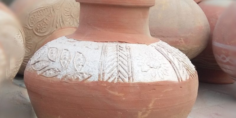 Earthen drinking water jar store – free photo