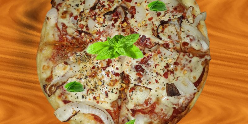 Vegetarian Pizza – free photo